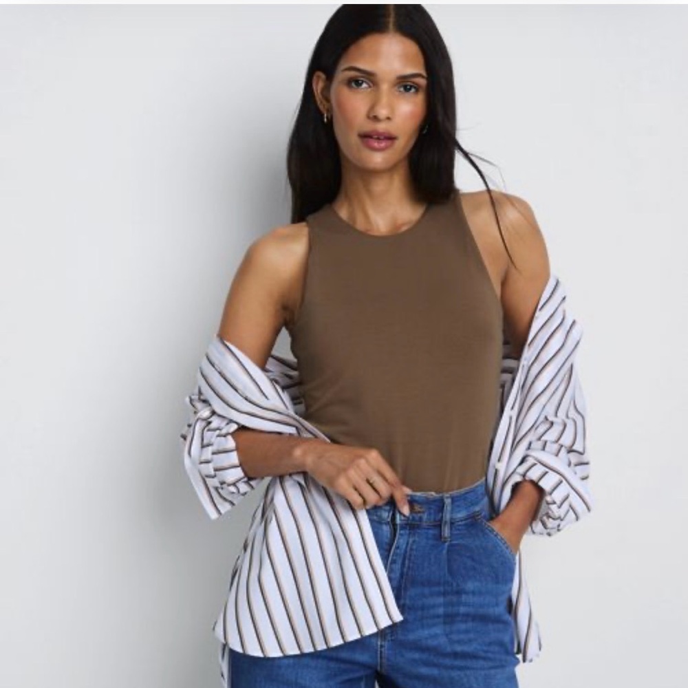 NWT Lands End Slender tank top.  Sz small.